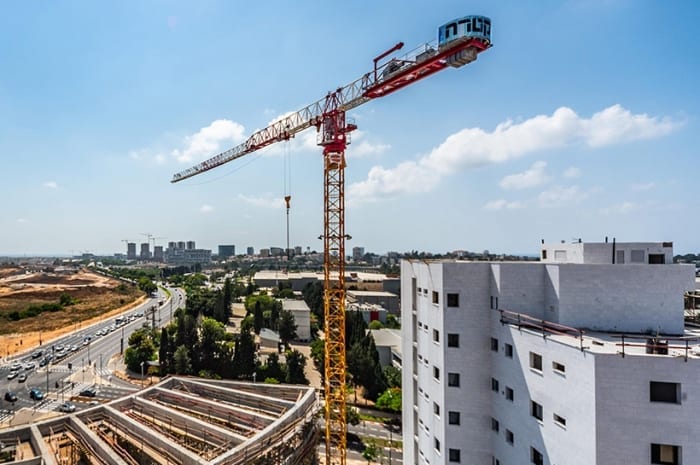 Sky Sign - Safe digital signage for tower cranes