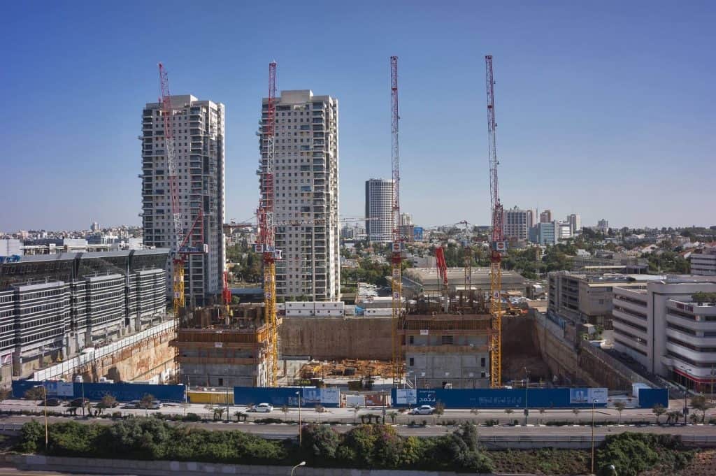 מגדלי אלון ב.ס.ר