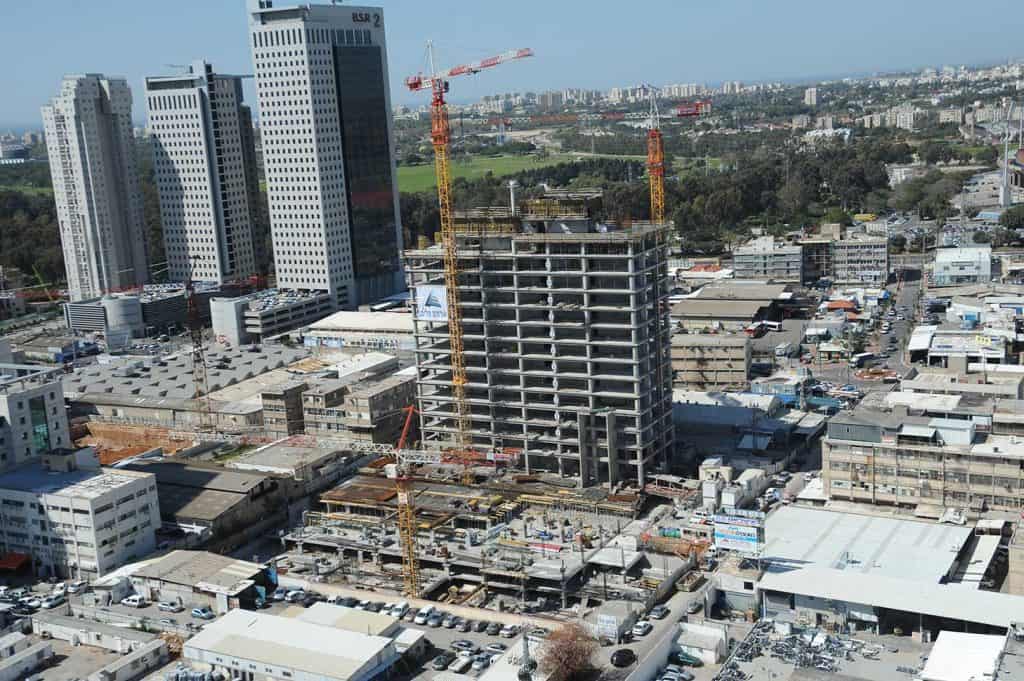 מגדל ב.ס.ר 3