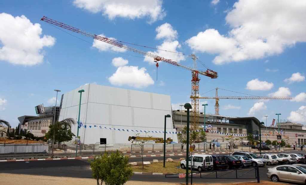 הקניון הגדול פתח תקווה